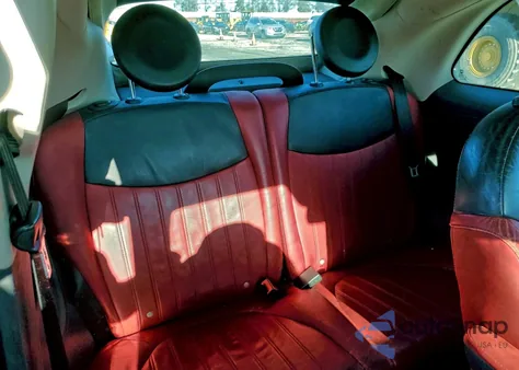 2012 Fiat 500 Lounge z USA, uszkodzony, nr VIN 3C3CFFER3CT370473